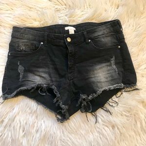 H&M black distressed jean shorts